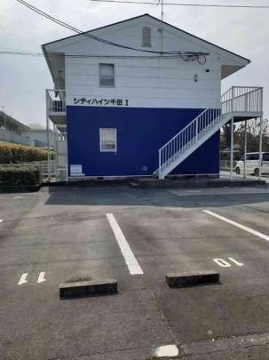 �y���̑��z�@���ԏ�