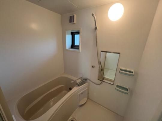 �y���̑��z�@�o�X�^�V�����[