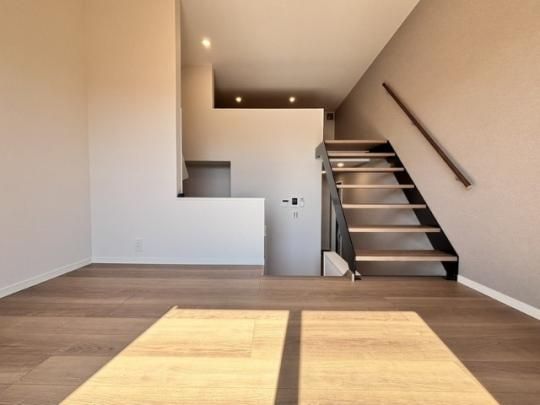 �y���̑��z�@���r���O