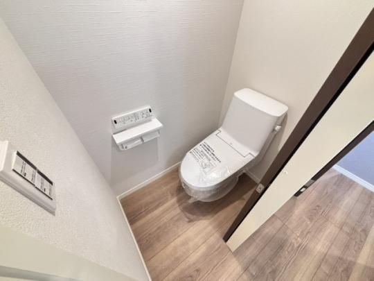 �y���̑��z�@�g�C��