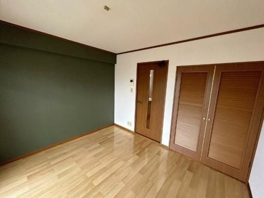 �y���̑��z�@���r���O