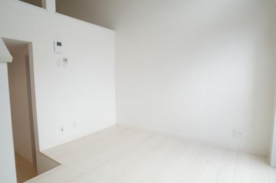 �y���̑��z�@���r���O