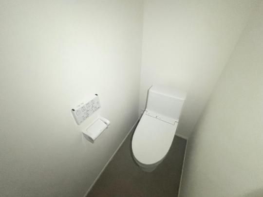 �y���̑��z�@�g�C��