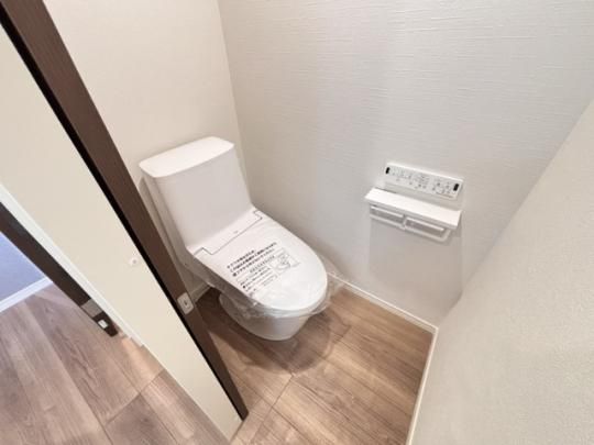 �y���̑��z�@�g�C��