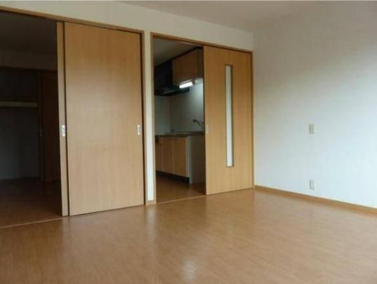 �y���̑��z�@���r���O