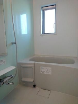 �y���̑��z�@�o�X�^�V�����[