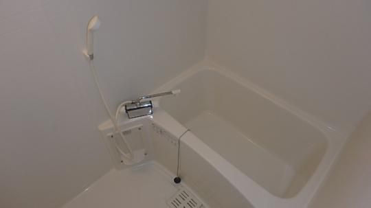 �y���̑��z�@�o�X�^�V�����[