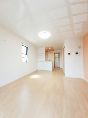 �y���̑��z�@���r���O