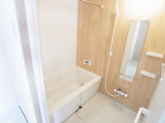 �y���̑��z�@�o�X�^�V�����[