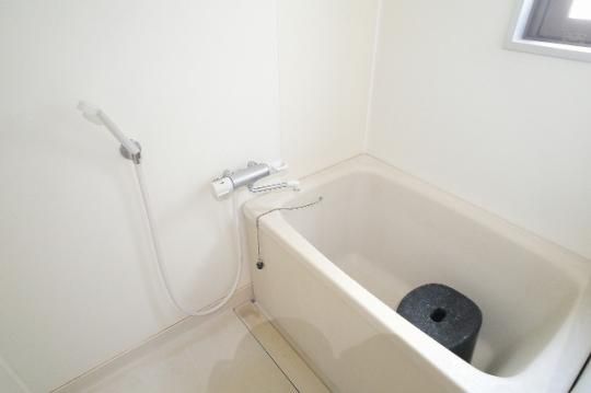 �y���̑��z�@�o�X�^�V�����[