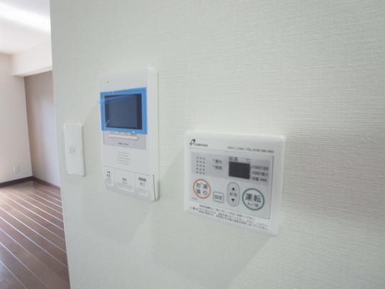y̑z@]^Cv