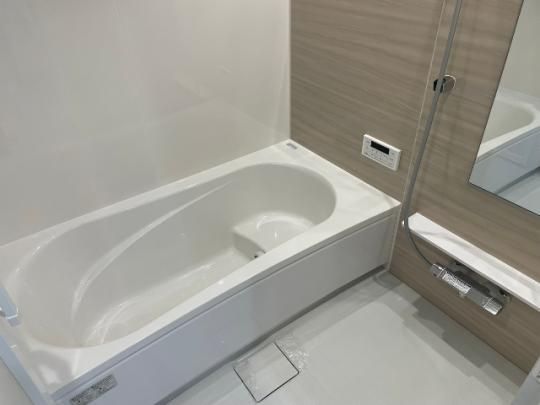 �y���̑��z�@�o�X�^�V�����[