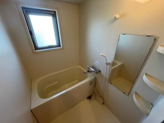 �y���̑��z�@�o�X�^�V�����[