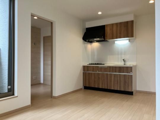 �y���̑��z�@���r���O