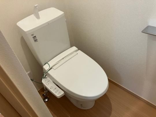 �y���̑��z�@�g�C��