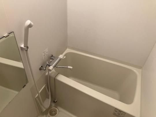 �y���̑��z�@�o�X�^�V�����[