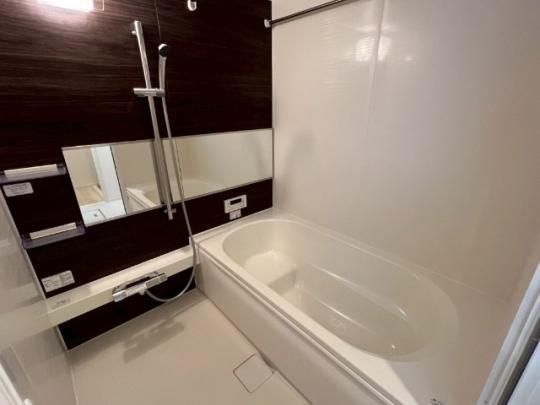 �y���̑��z�@�o�X�^�V�����[