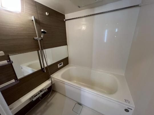 �y���̑��z�@�o�X�^�V�����[