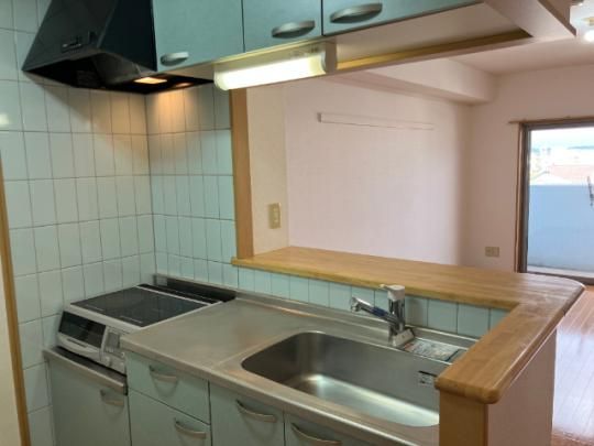 �y���̑��z�@�L�b�`��