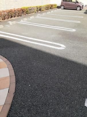 �y���̑��z�@���ԏ�