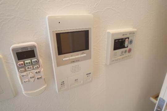 �y���̑��z�@�Z�L�����e�B