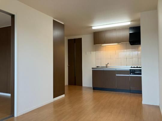 �y���̑��z�@���r���O