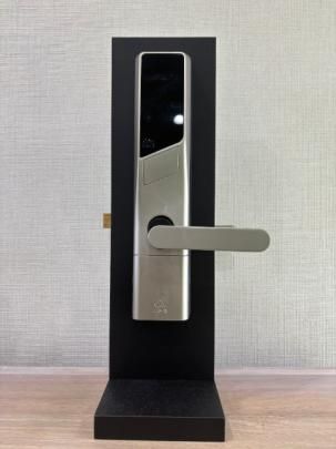 �y�����O�ρz�@ED���b�N�ň��S�ł���