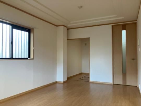 �y���̑��z�@���r���O