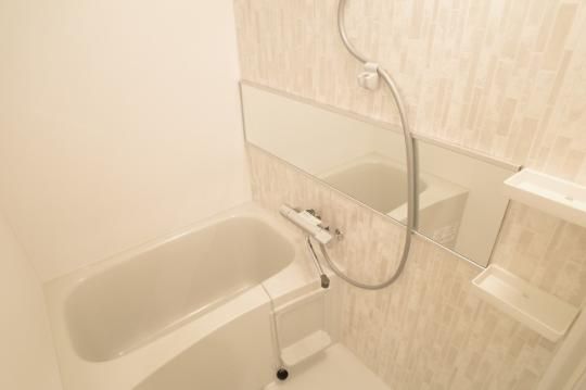 �y���̑��z�@�o�X�^�V�����[