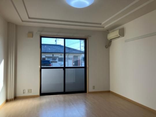 �y���̑��z�@���r���O