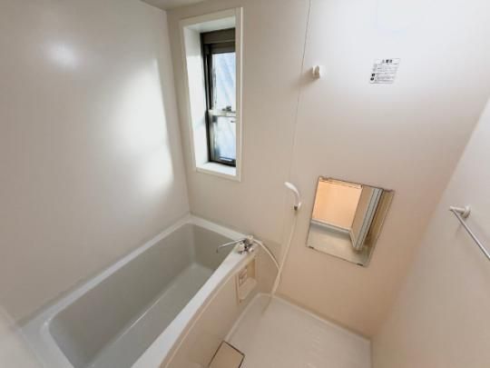 �y���̑��z�@�o�X�^�V�����[