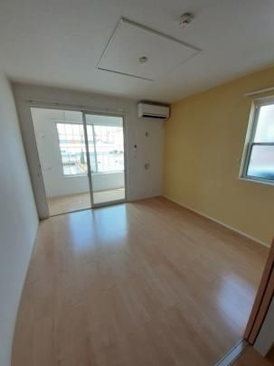 �y���̑��z�@���r���O