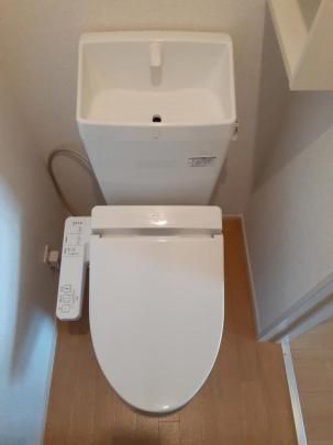 �y���̑��z�@�g�C��