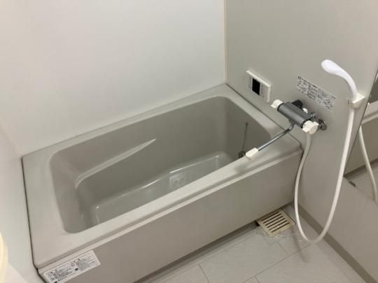 �y���̑��z�@�o�X�^�V�����[