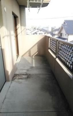 �y���̑��z�@�o���R�j�[