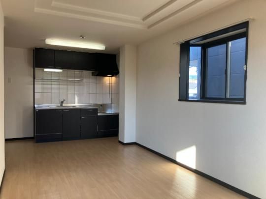 �y���̑��z�@���r���O