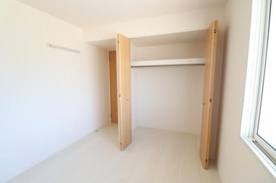 �y���̑��z�@203�@���[