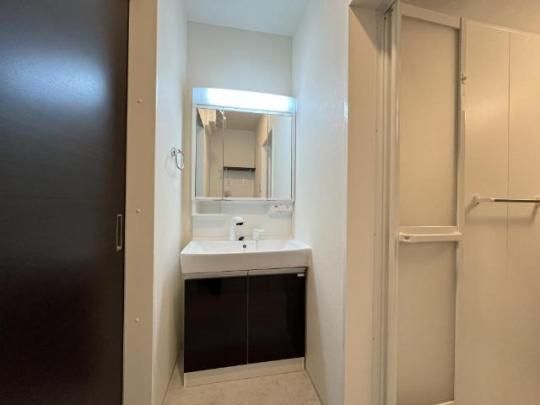 �y���̑��z�@�������ʉ��ϑ�