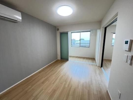 �y���̑��z�@���r���O