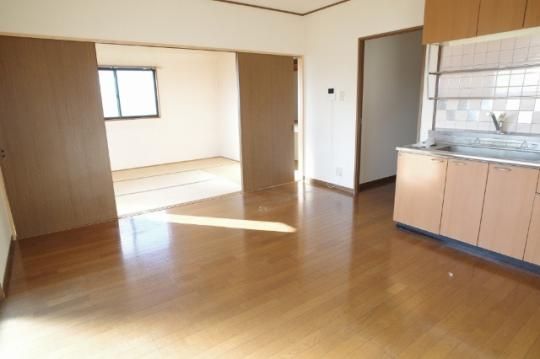 �y���̑��z�@���r���O