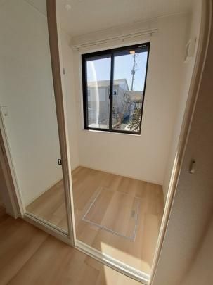 �y���̑��z�@�o���R�j�[