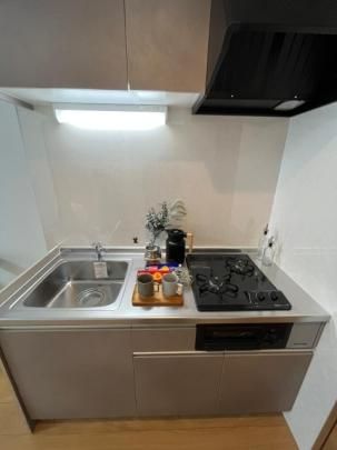 �y���̑��z�@���f�����[��