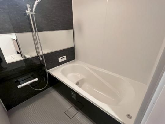 �y���̑��z�@�o�X�^�V�����[