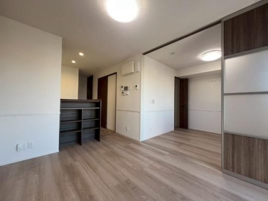 �y���̑��z�@���r���O