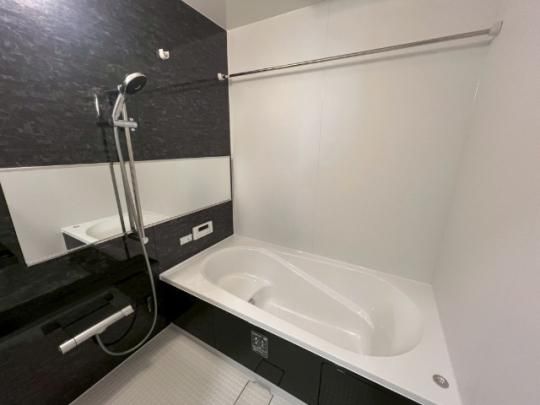 �y���̑��z�@�o�X�^�V�����[