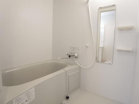 �y���̑��z�@�o�X�^�V�����[