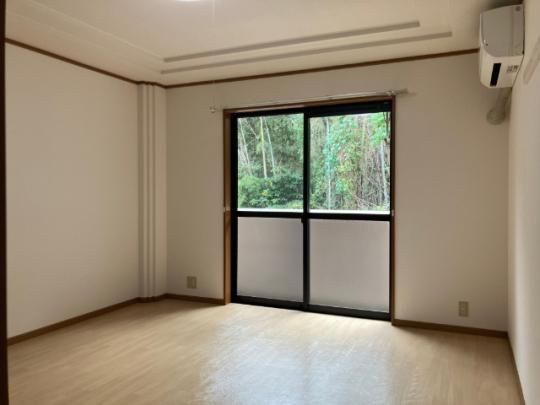 �y���̑��z�@���r���O