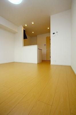 �y���̑��z�@���r���O