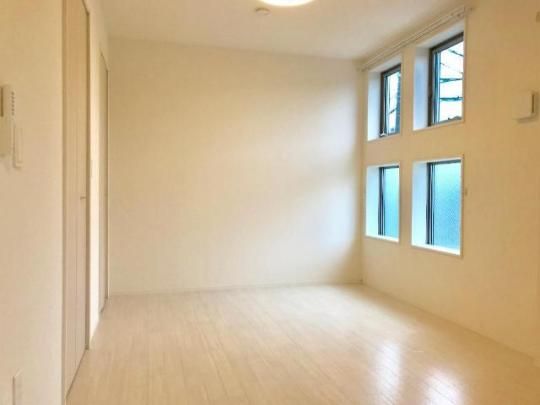 �y���̑��z�@���̑������E�X�y�[�X