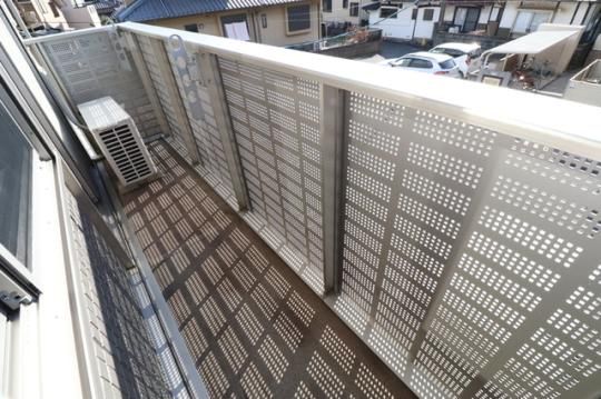 �y���̑��z�@�o���R�j�[